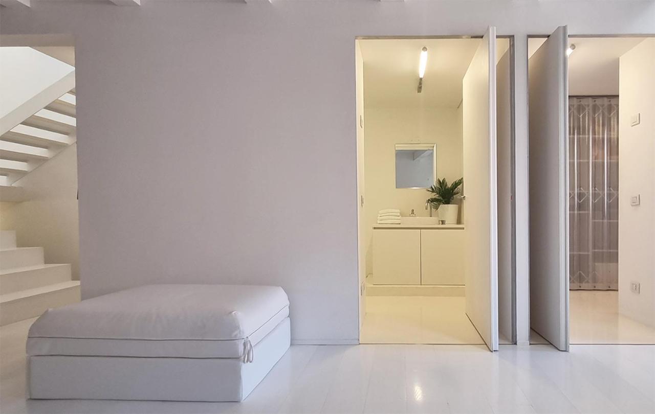 White Frari Apartment เวนิส ภายนอก รูปภาพ